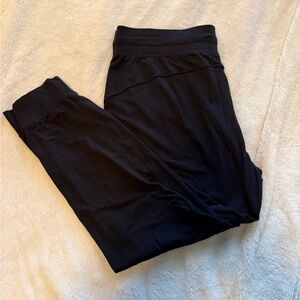Lululemon Ready to Rulu black joggers size 18